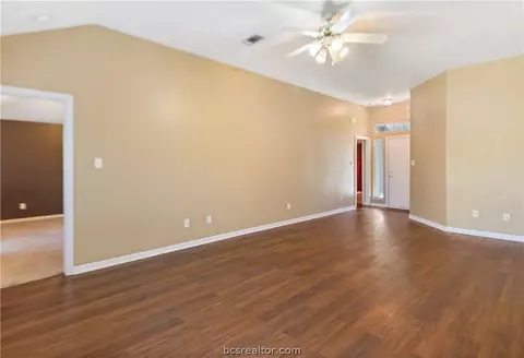3315 Timberline Dr, Bryan, TX 77803 photo 5