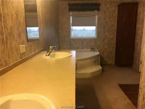 11500 Carter Ln, Bryan, TX 77808 photo 10