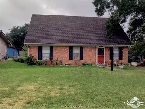 1703 Dillon Ave, Bryan, TX 77803 photo 2