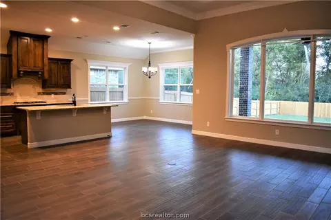 3012 Embers Loop, Bryan, TX 77808 photo 4