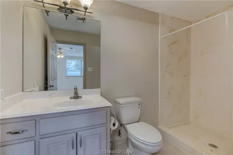 4336 Culpepper Dr, Bryan, TX 77801 photo 19