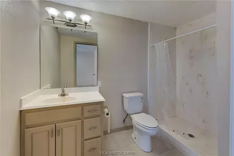 4336 Culpepper Dr, Bryan, TX 77801 photo 15