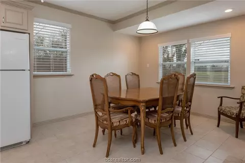 4336 Culpepper Dr, Bryan, TX 77801 photo 8