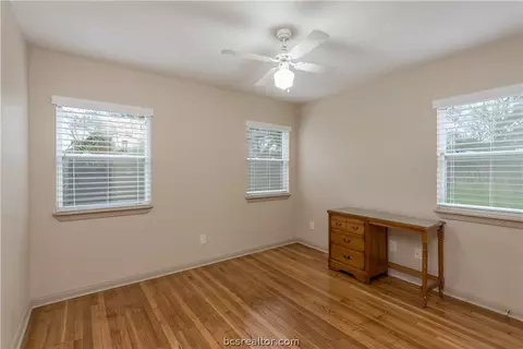 4336 Culpepper Dr, Bryan, TX 77801 photo 14