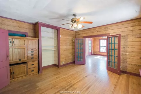 604 E 24th St, Bryan, TX 77803 photo 9