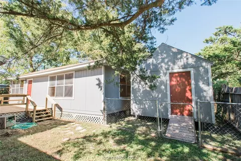604 E 24th St, Bryan, TX 77803 photo 21