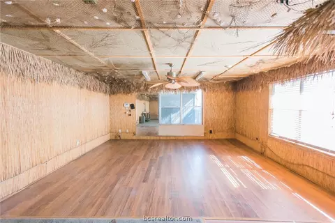 604 E 24th St, Bryan, TX 77803 photo 17