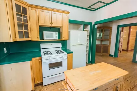 604 E 24th St, Bryan, TX 77803 photo 13
