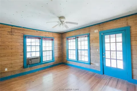 604 E 24th St, Bryan, TX 77803 photo 7