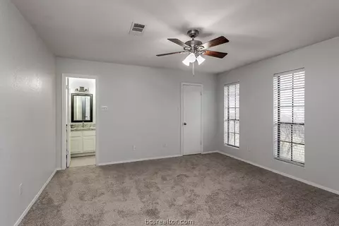 2715 Silver Maple Dr, Bryan, TX 77803 photo 15