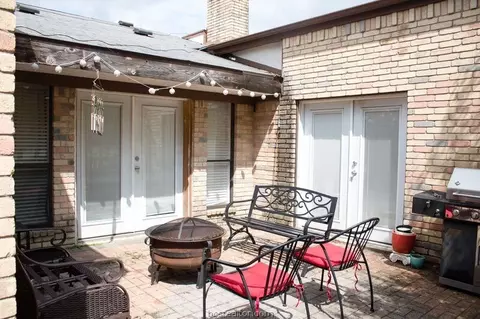 2525 Arbor Dr, Bryan, TX 77802 photo 9