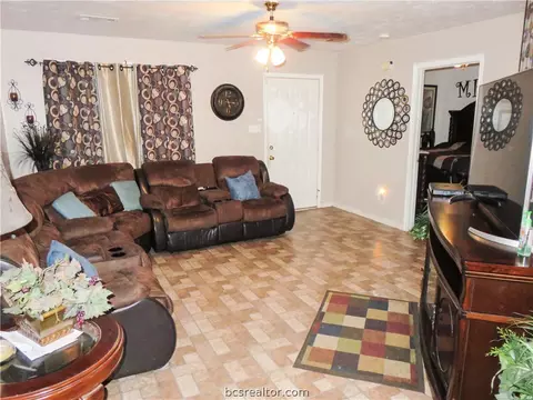 616 W 16th St, Bryan, TX 77803 photo 6