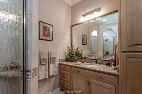 3900 Park Meadow Ln, Bryan, TX 77802 photo 12
