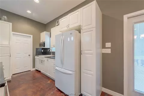 5084 Britten Rd, Bryan, TX 77807 photo 7