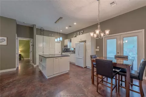 5084 Britten Rd, Bryan, TX 77807 photo 12