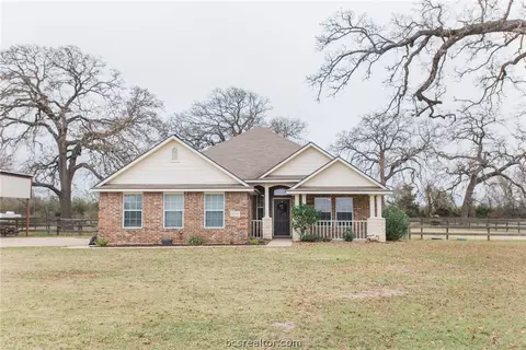 8784 Tejas Rnch, Bryan, TX 77808 photo 3