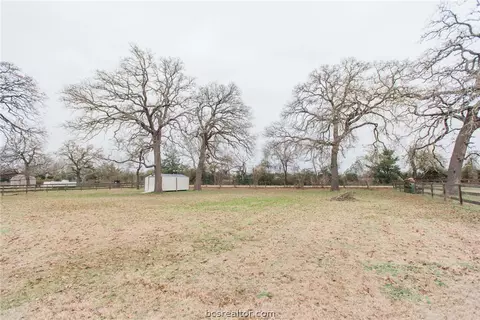 8784 Tejas Rnch, Bryan, TX 77808 photo 19