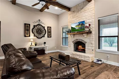 7800 Venado Ct, Bryan, TX 77808 photo 8