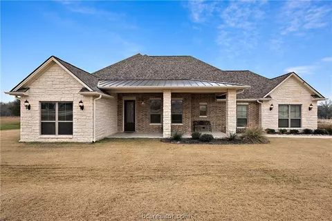 7800 Venado Ct, Bryan, TX 77808 photo 5