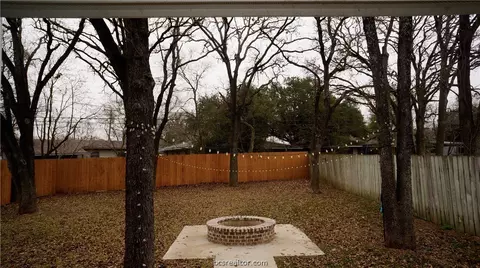 209 Tee, Bryan, TX 77801 photo 18