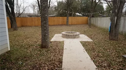 209 Tee, Bryan, TX 77801 photo 17