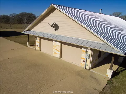 8712 Tejas Ranch Loop, Bryan, TX 77808 photo 27