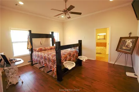 8712 Tejas Ranch Loop, Bryan, TX 77808 photo 15
