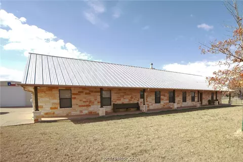 8712 Tejas Ranch Loop, Bryan, TX 77808 photo 1