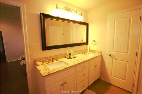 8712 Tejas Ranch Loop, Bryan, TX 77808 photo 16