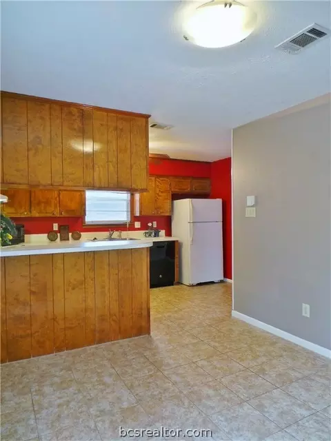 3111 Red Robin Loop, Bryan, TX 77802 photo 16