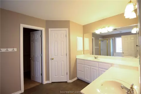 4603 Park Rdg, Bryan, TX 77802 photo 19