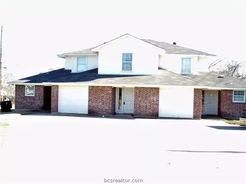 2203 Young Place A-c, Bryan, TX 77807 photo 3