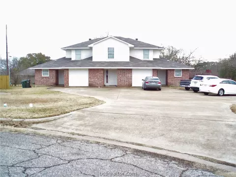 2203 Young Place A-c, Bryan, TX 77807 photo 2