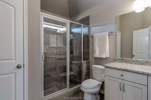 2137 Naples Way, Bryan, TX 77808 photo 11