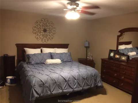 3504 Oak Hill Dr, Bryan, TX 77802 photo 8