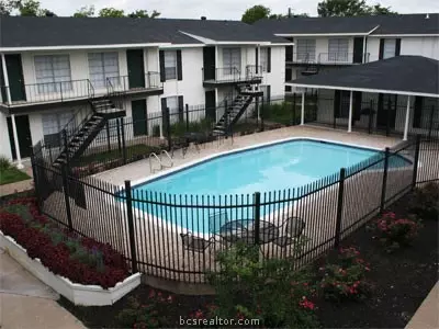 1602 S College Ave, Bryan, TX 77802 photo 5
