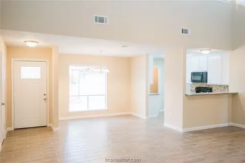 2401 Glacier Dr, Bryan, TX 77803 photo 18