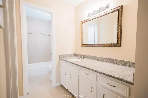 2401 Glacier Dr, Bryan, TX 77803 photo 13