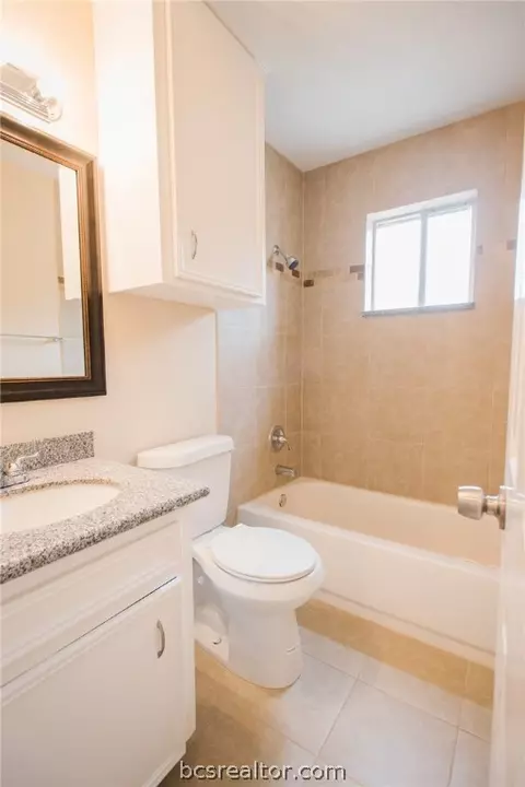 2401 Glacier Dr, Bryan, TX 77803 photo 10