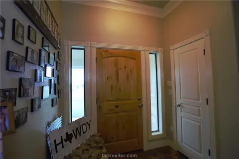 8748 Tejas Ranch Loop, Bryan, TX 77808 photo 8