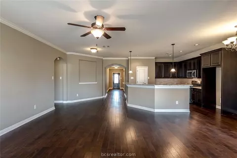 2928 Archer, Bryan, TX 77808 photo 5