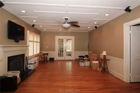 807 E 7th St, Cameron, TX 76520 photo 25