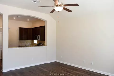 2063 Positano Loop, Bryan, TX 77808 photo 7