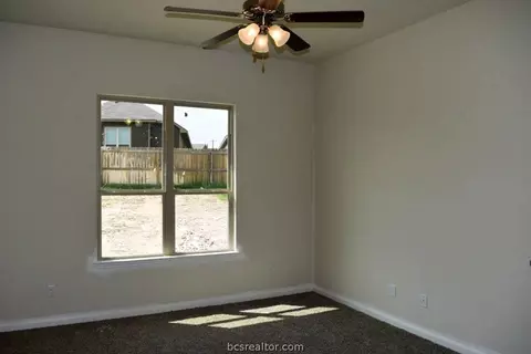 2063 Positano Loop, Bryan, TX 77808 photo 12