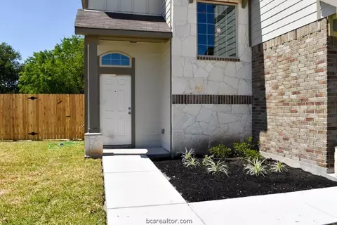 2706 Sentinel Ct, Bryan, TX 77803 photo 3