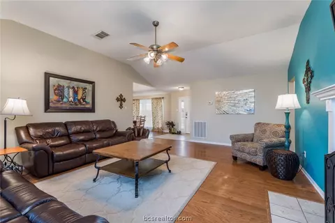 15772 Fm 974, Bryan, TX 77808 photo 3