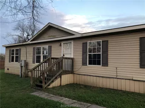 1408 Clark St, Bryan, TX 77808 photo 1