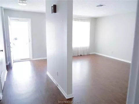 3903 Stillmeadow Dr, Bryan, TX 77802 photo 5