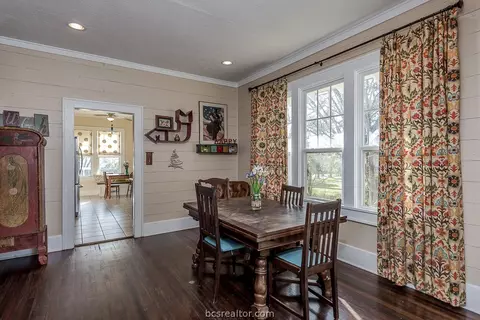 605 E 31st St, Bryan, TX 77803 photo 8