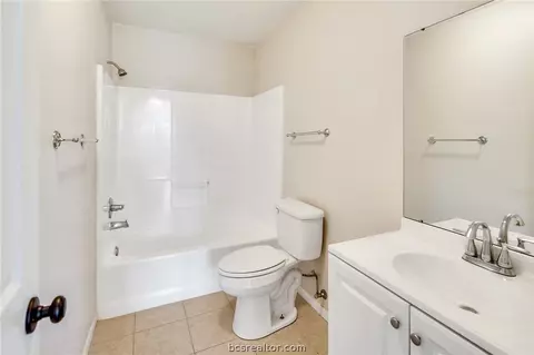 1103 Burt St, Bryan, TX 77803 photo 15